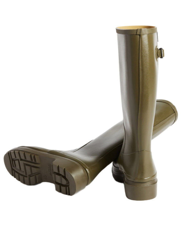 Khaki coloured Aigle Mens Cessac Gardening Wellingtons on white background #colour_khaki