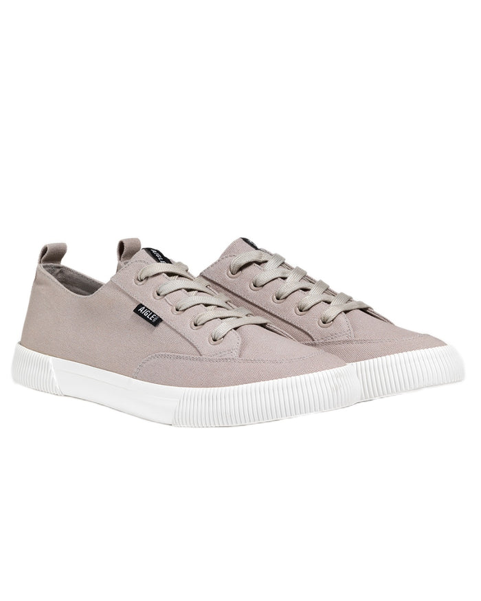Sable coloured Aigle Mens Tamarix Canvas Sneakers on white background #colour_sable