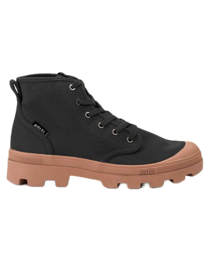Noir coloured Aigle Mens Tenere CVS Versatile Shoes on white background #colour_noir
