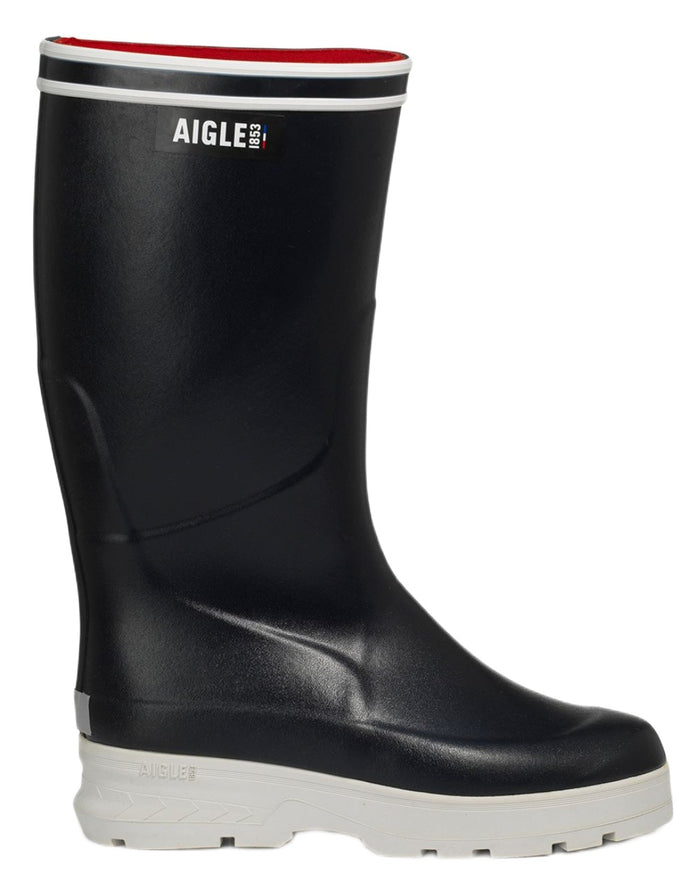 Nuit coloured Aigle Navira Neo Mesh Lined Wellingtons on white background #colour_nuit