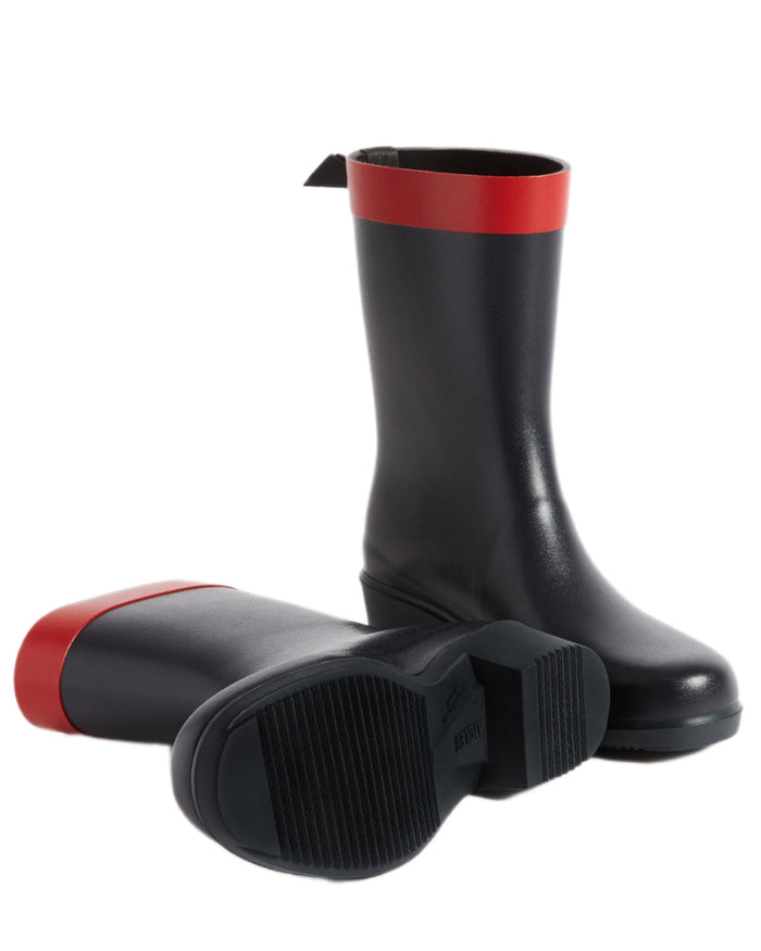 Marine coloured Aigle Womens Myrica Mid Ankle Boots on white background #colour_marine