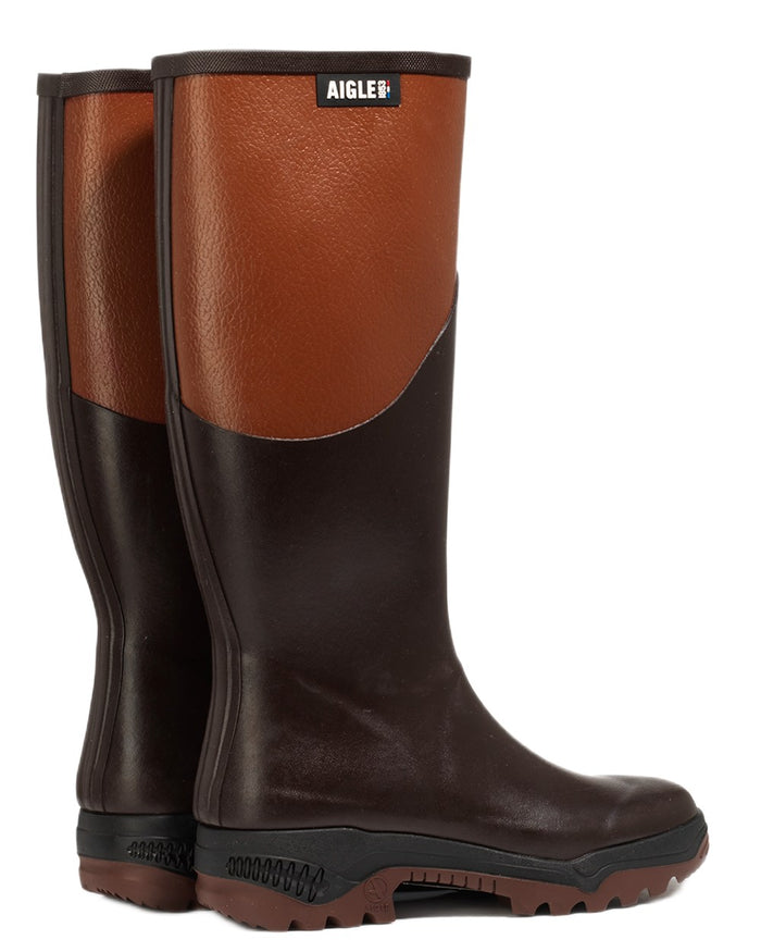 Brun coloured Aigle Womens Parcours 2 Wellingtons on white background #colour_brun