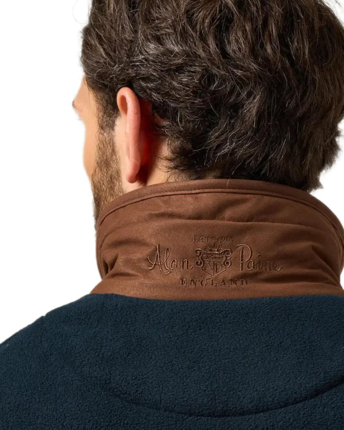 Dark Navy Coloured Alan Paine Aylsham Fleece Jacket On A White Background #colour_dark-navy
