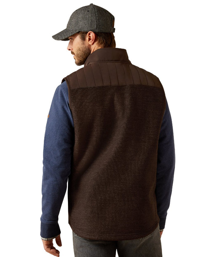 Delicioso coloured Ariat Mens Millbrae Gilet on white background #colour_delicioso