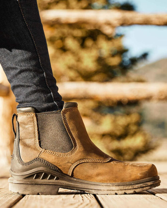 Antique Brown coloured Ariat Womens Barnyard Twin Gore II Waterproof Boot on outdoor background #colour_antique-brown