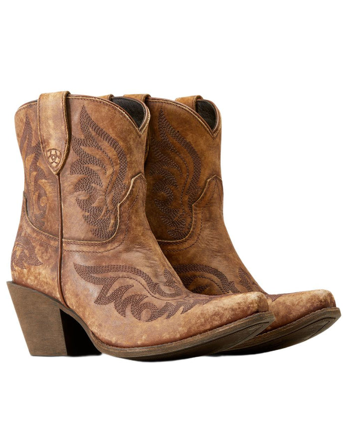 Naturally Distressed Brown coloured Ariat Womens Chandler X Toe Western Boots on white background #colour_naturally-distressed-brown