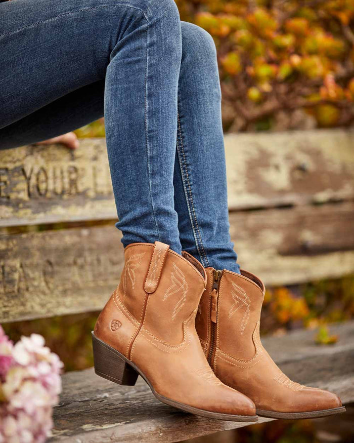 Burnt Sugar coloured Ariat Womens Darlin Western Boot on Park Bench background #colour_burnt-sugar
