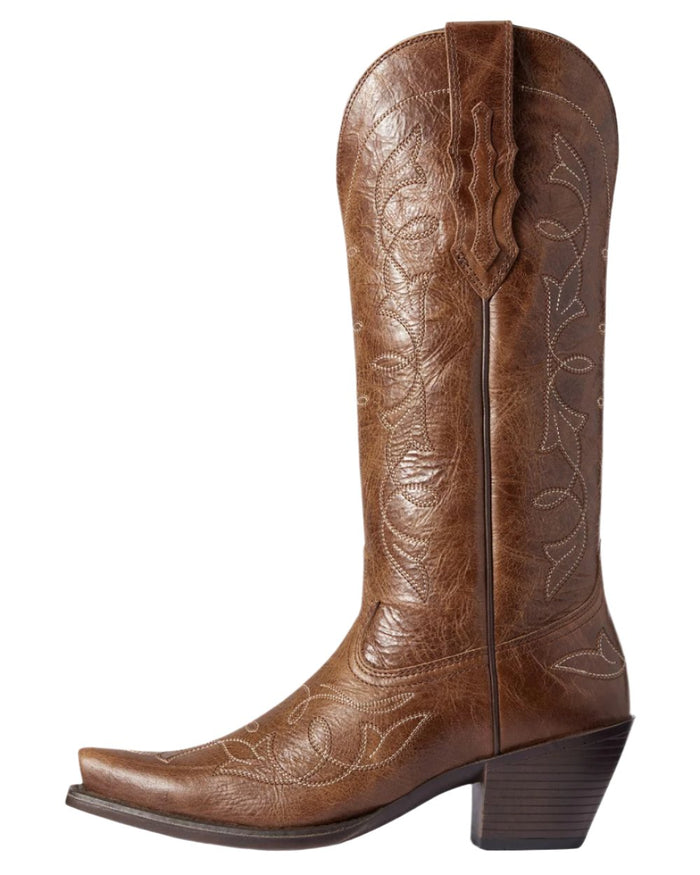 Dark Tan Coloured Ariat Womens Heritage D Toe StretchFit Western Boot on white background #colour_dark-tan
