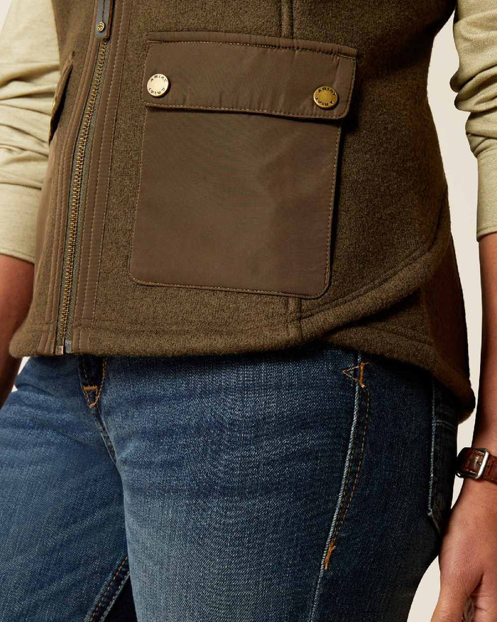Earth coloured Ariat Womens Millbrae Gilet on white background #colour_earth