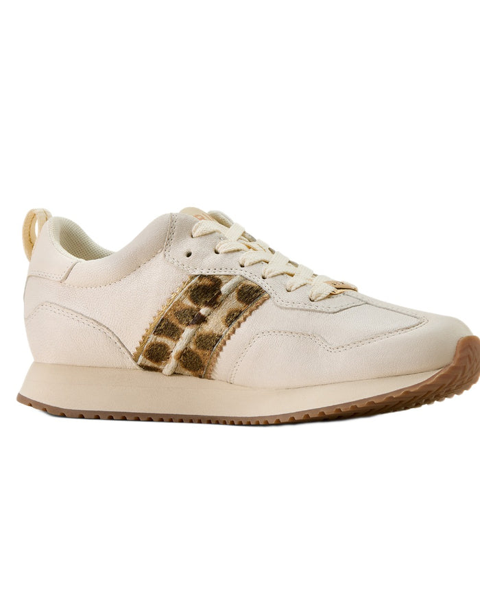 Bright Cream coloured Ariat Womens Ranch Runner Shoes on white background #colour_bright-cream