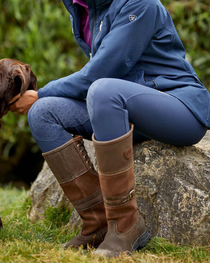 Navy coloured Ariat Womens Halo Denim Full Seat Breech on nature background #colour_navy