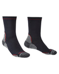 Navy/Red Coloured Bridgedale Mens Lightweight T2 Coolmax Performance Boot Socks On A White Background #colour_navy-red