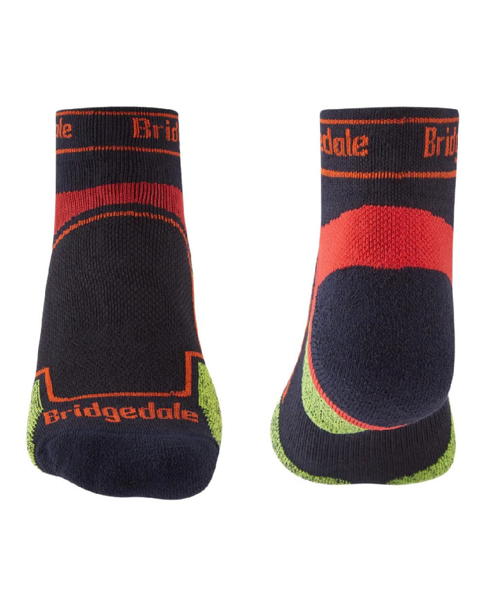 Navy Coloured Bridgedale Mens Ultra Light T2 Coolmax Sport Low on White Background
#colour_navy