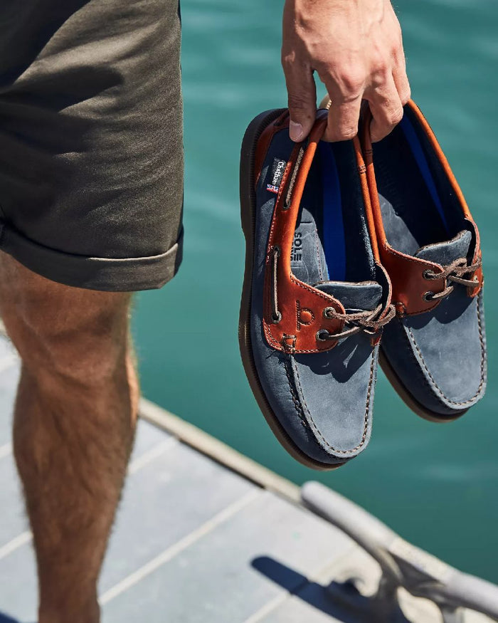 Navy Seahorse Coloured Chatham Mens Bermuda II G2-Leather Boat Shoes on pool background #colour_navy-seahorse
