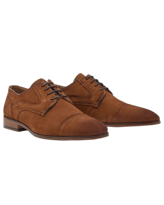 Tan Coloured Chatham Mens Bude Premium Suede Brogues Shoes on white background #colour_tan