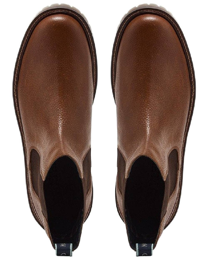 Tan Coloured Chatham Mens Findhorn Classic Leather Chelsea Boots on white background #colour_tan