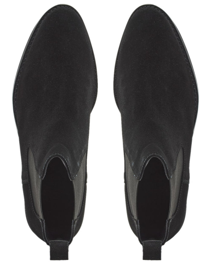 Black Coloured Chatham Womens Lynch Premium Suede Chelsea Boots on white background #colour_black