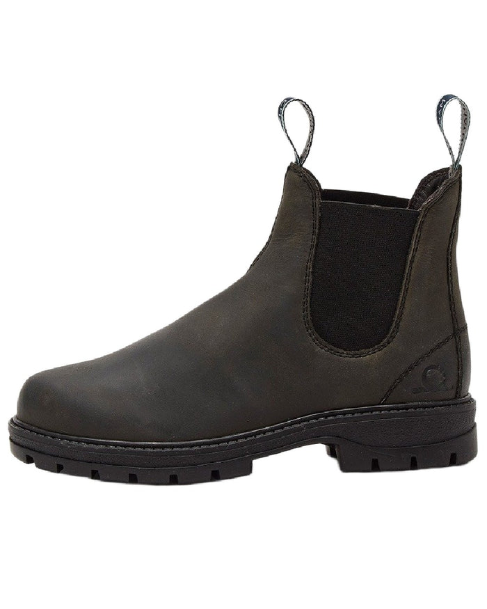 Black Coloured Chatham Womens Oasby Premium Leather Outdoor Chelsea Boots on white background #colour_black