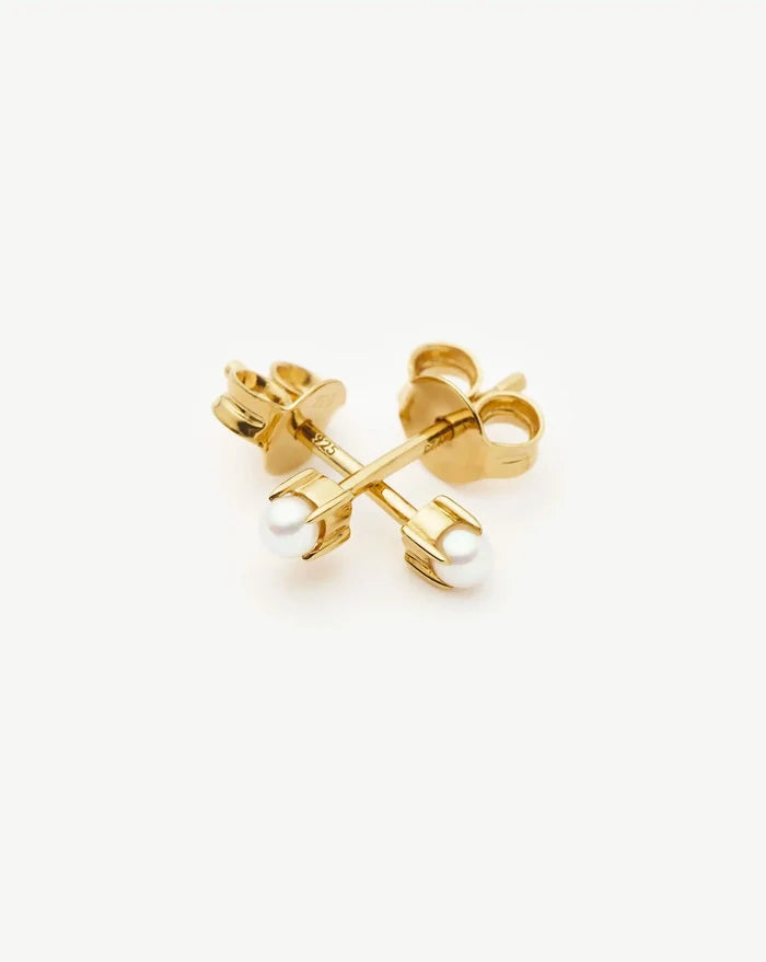 Classic Pearl Stud Earrings | 18ct Gold Vermeil/Pearl Earrings Missoma