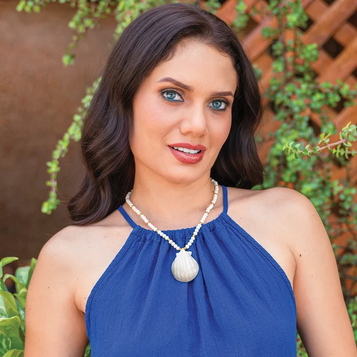 Conchi Necklace