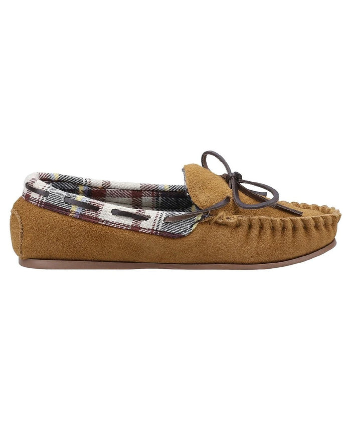 Tan coloured Cotswold Chatsworth Slippers on white background #colour_tan