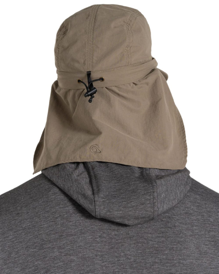 Pebble coloured Craghoppers Mens NosiLife Desert Hat III on white background #colour_pebble