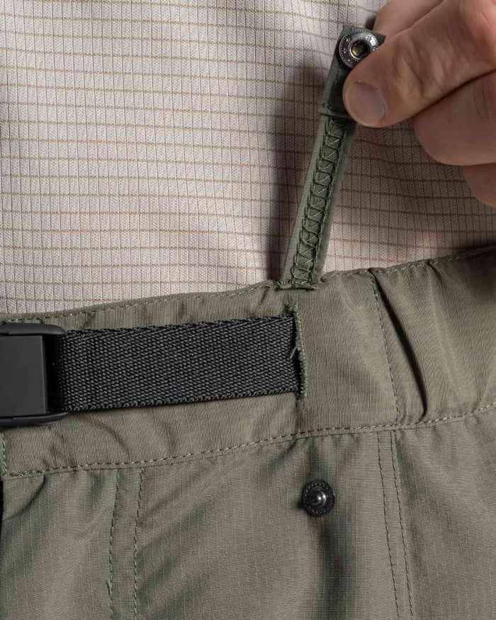 Dark Sage coloured Craghoppers Mens NosiLife Kadin Cargo Shorts on white background #colour_dark-sage