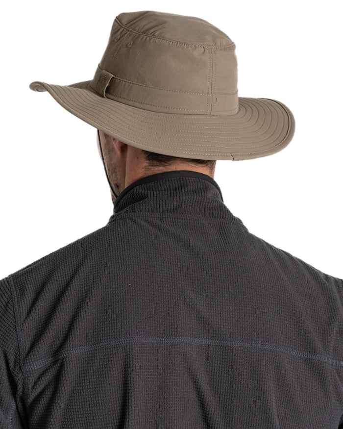 Pebble coloured Craghoppers Mens NosiLife Outback Hat II on white background #colour_pebble