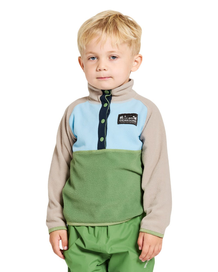 Algae Green coloured Didriksons Childrens Monte Half Button Fleece 4 on white background #colour_algae-green