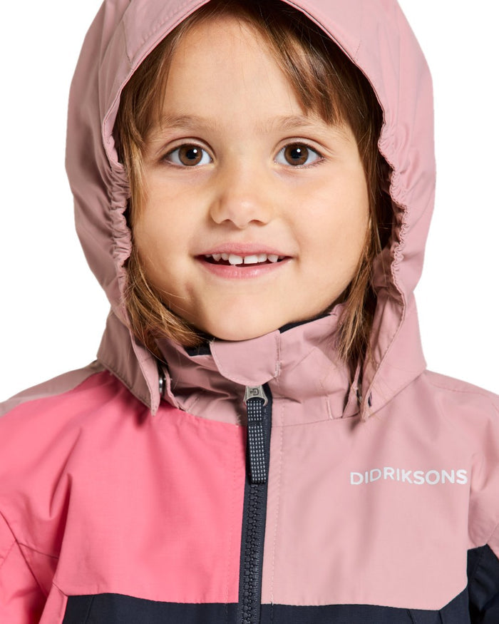 Soft Pink coloured Didriksons Childrens Pilvi Jacket on white background #colour_soft-pink
