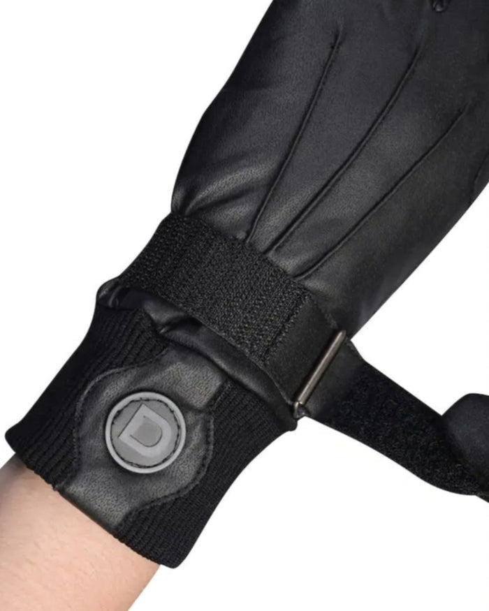 Black Coloured Dublin Thinsulate Waterproof Gloves on white background #colour_black