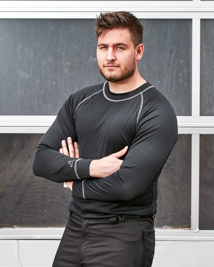 Black Coloured Elka Mens Crew Neck Thermal Base Layer on outdoor background #colour_black