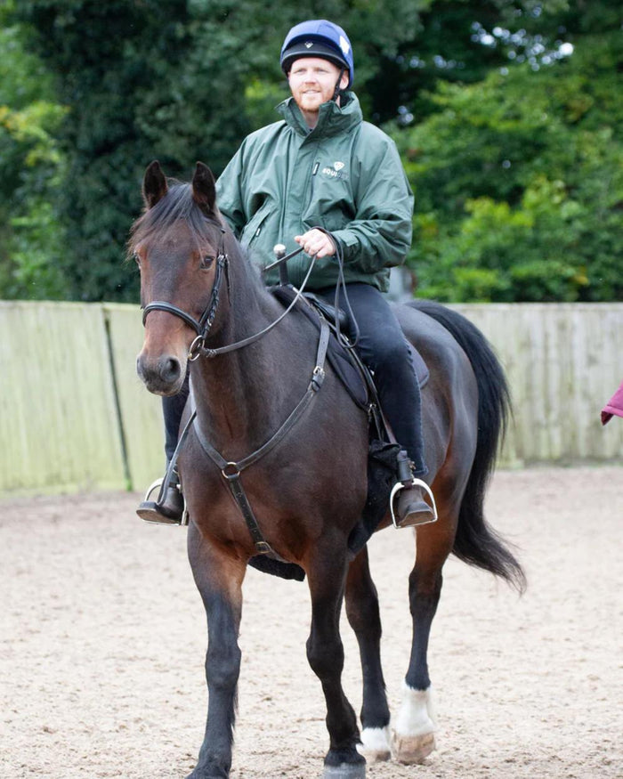 Black Forest Green coloured Equidry Mens Thin Fleece Shortie Jacket With Stowaway Hood on outdoor background #colour_black-forest-green