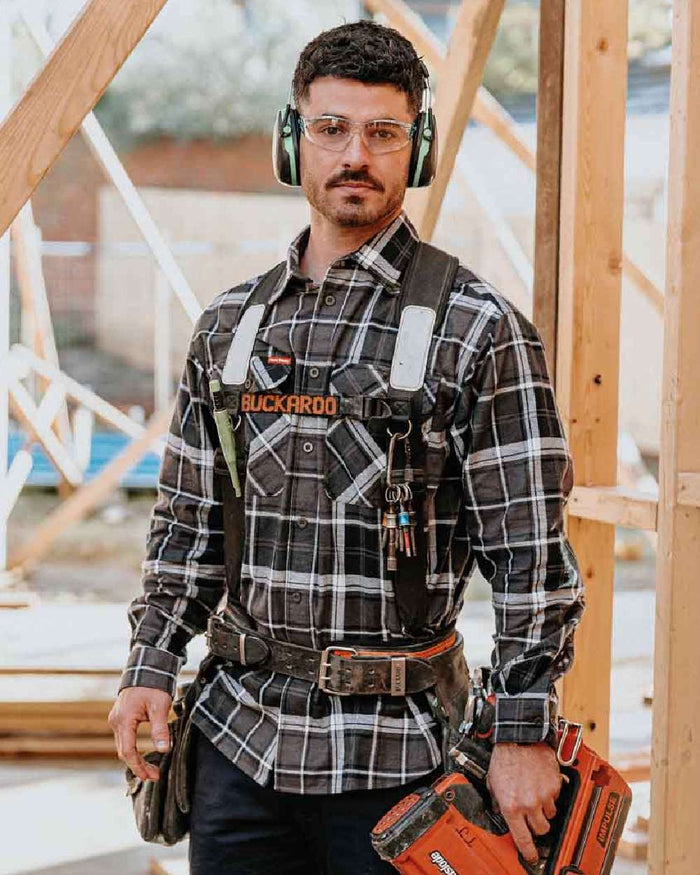 Charcoal Coloured Hard Yakka Mens Lightweight Check Flannel Shirt on Construction Background
#colour_charcoal
