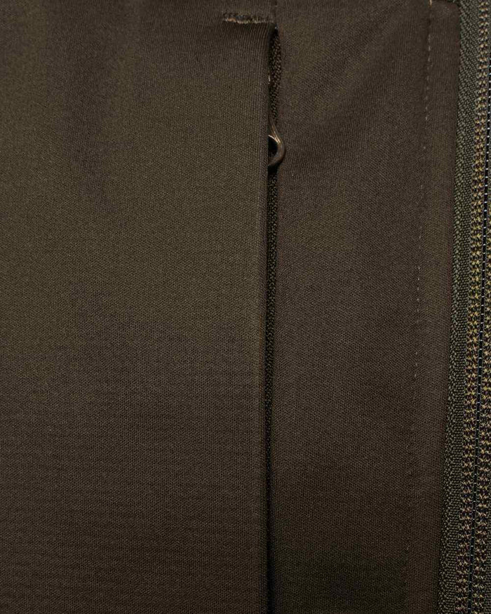 Forest Shade coloured Harehill Ridgegate Active Hybrid Jacket on white background #colour_forest-shade