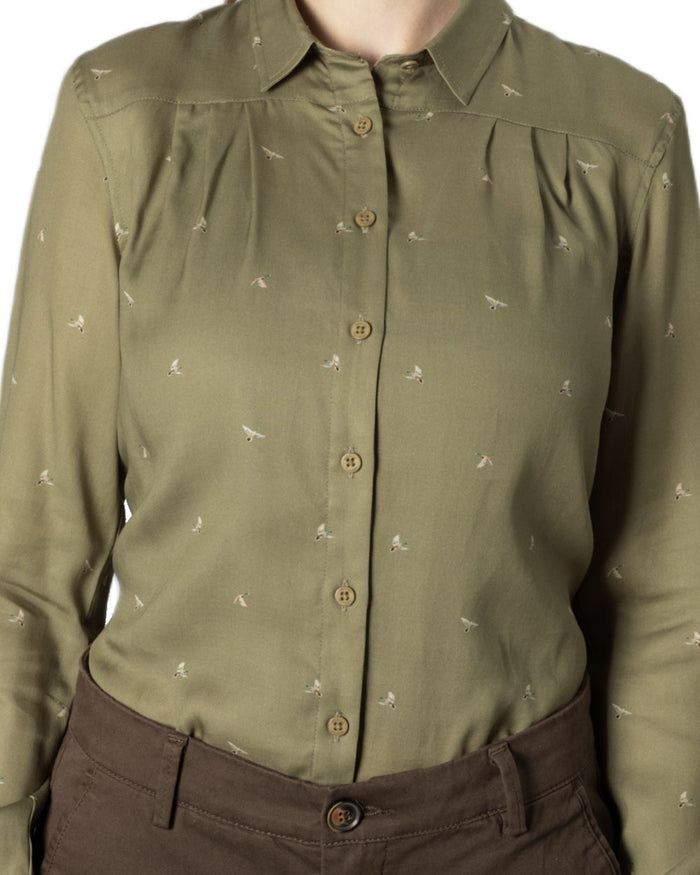 Dust Green Flying Ducks coloured Harkila Womens Abigail Long Sleeve Shirt on white background #colour_dust-green-flying-ducks