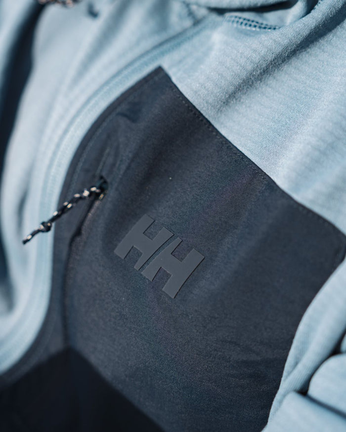 Washed Navy Coloured Helly Hansen Mens Versalite Fleece Jacket on Close up Background
#colour_washed-navy