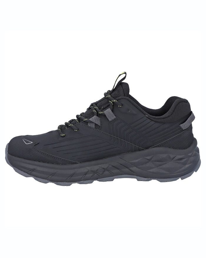 Black coloured Hi-Tec Mens Fuse Trek Hiking Shoes on white background #colour_black