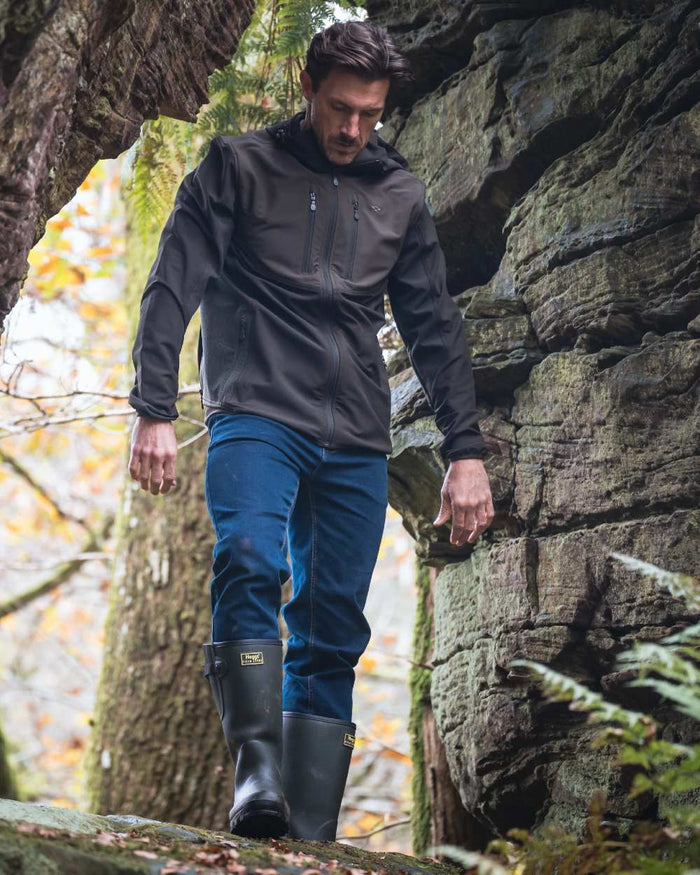 Dark Indigo Coloured Hoggs of Fife Clyde Comfort Denim Jeans on outdoor background #colour_dark-indigo