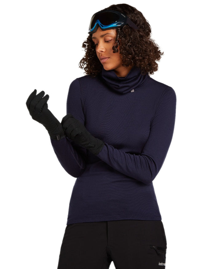 Black Coloured Icebreaker 260 Tech Glove Liners on white background #colour_black
