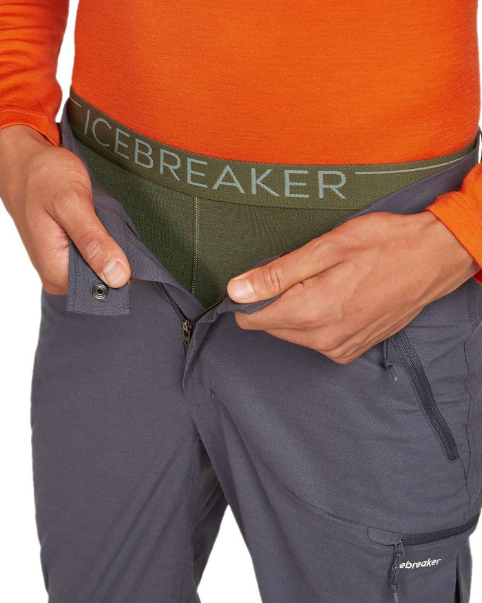 Loden Coloured Icebreaker Mens Merino 200 Oasis Thermal Leggings on white background #colour_loden