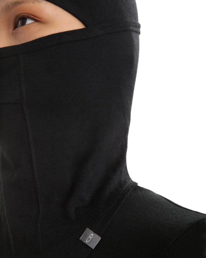 Black Coloured Icebreaker Merino 200 Oasis Balaclava on white background #colour_black