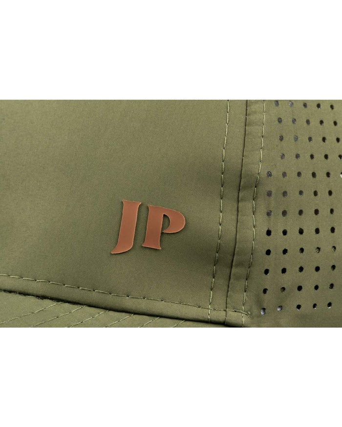 Green Coloured Jack Pyke Stainless Steel Hip Flask on White Background
#colour_green