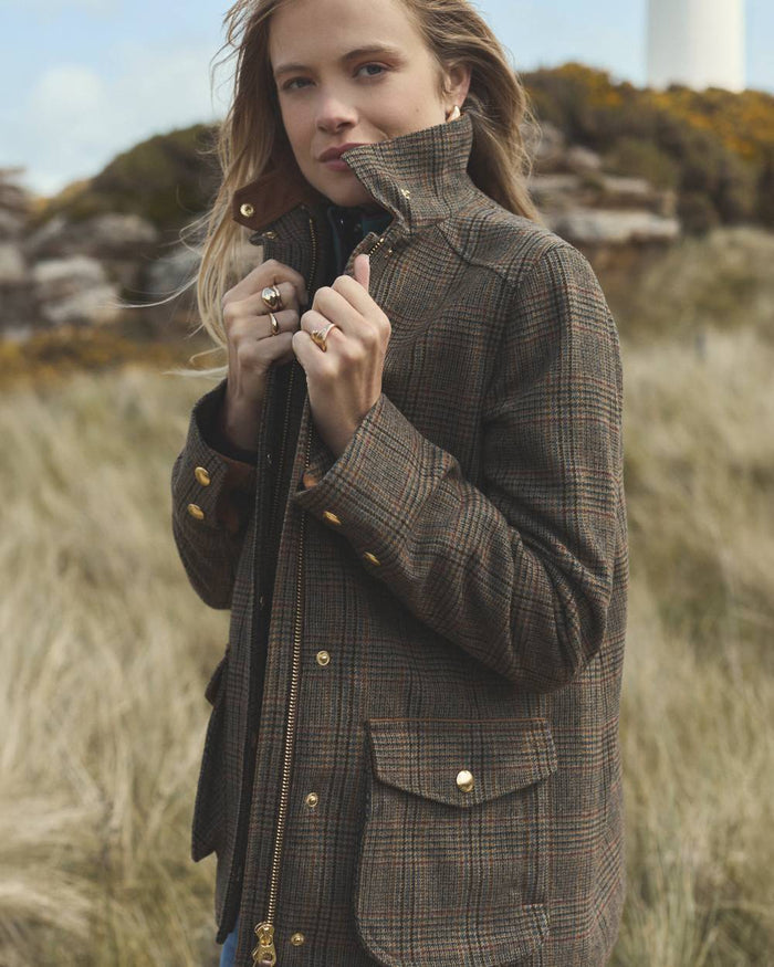 Roston Tweed coloured Joules Womens Contemporary Tweed Fieldcoat on outdoor background #colour_roston-tweed