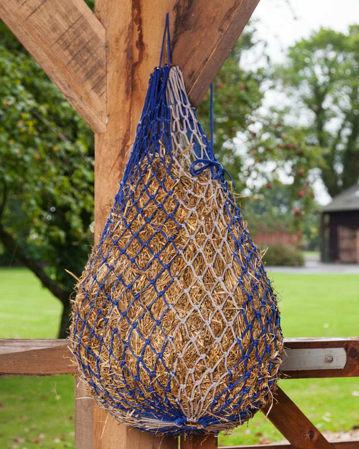 Navy coloured LeMieux Hippo Haynet on outdoor background #colour_navy