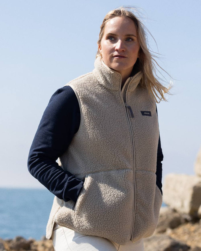 Pure Cashmere Coloured Musto Womens Cover Deep Pile Fleece Vest on outdoor background #colour_pure-cashmere