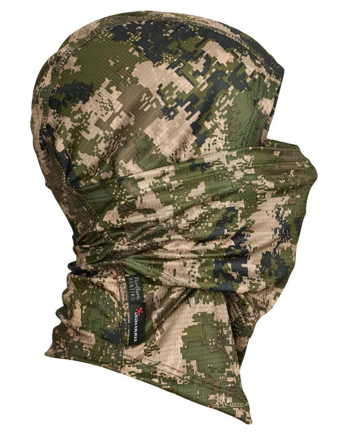 Camo coloured Northern Hunting Magnor Tanatex Fleece Balaclava on white background #colour_camo
