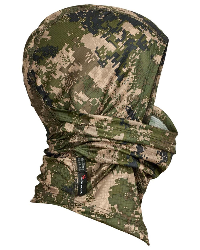 Camo coloured Northern Hunting Magnor Tanatex Fleece Balaclava on white background #colour_camo
