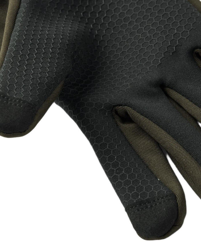Dark Green coloured Northern Hunting Skarde Gloves on white background #colour_dark-green