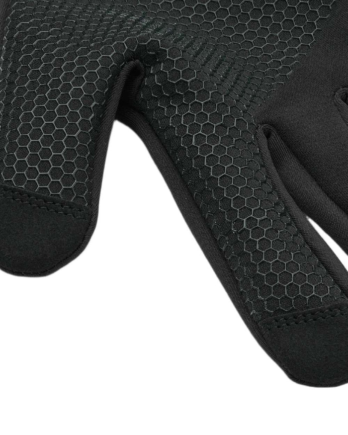 Black coloured Northern Hunting Skarde Gloves on white background #colour_black